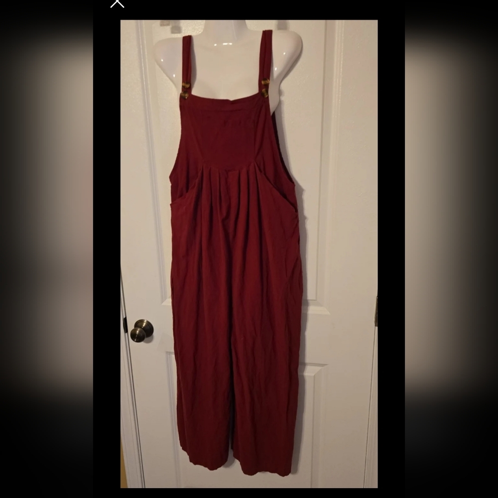 Boutique Cropped romper maroon medium